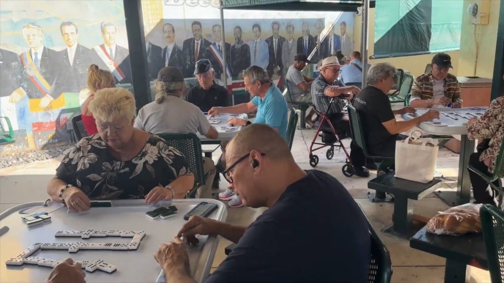 Miami Implementa Subsidio de Hasta 500 Dólares Mensuales para Aliviar la Carga del Alquiler en Adultos Mayores: Un Análisis Profundo