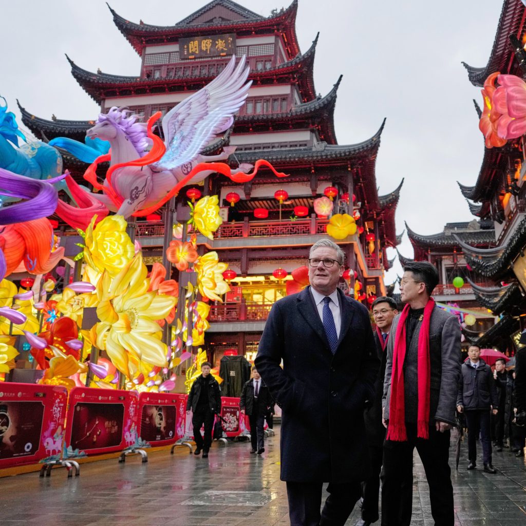 Realineamiento Global: Socios de EE.UU. Intensifican Lazos con China Bajo la Influencia de Beijing