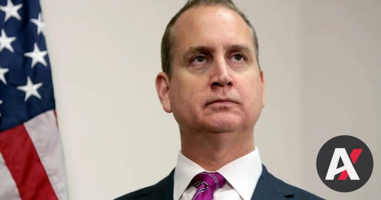 Congresistas Republicanos Intensifican Presión sobre Cuba: Advertencias de Díaz-Balart y Salazar ante un Régimen en Debilidad