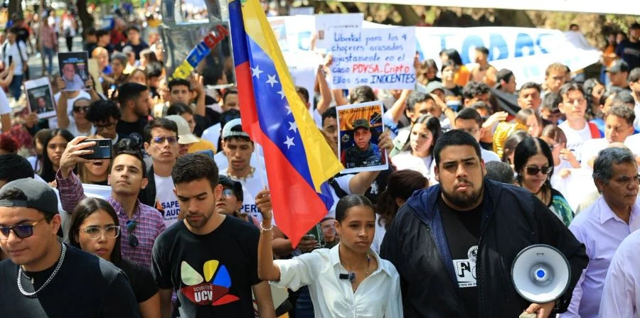 Protestas en Caracas Exigen Amnistía Total para Presos Políticos: ¿Un Nuevo Capítulo en la Crisis Venezolana?