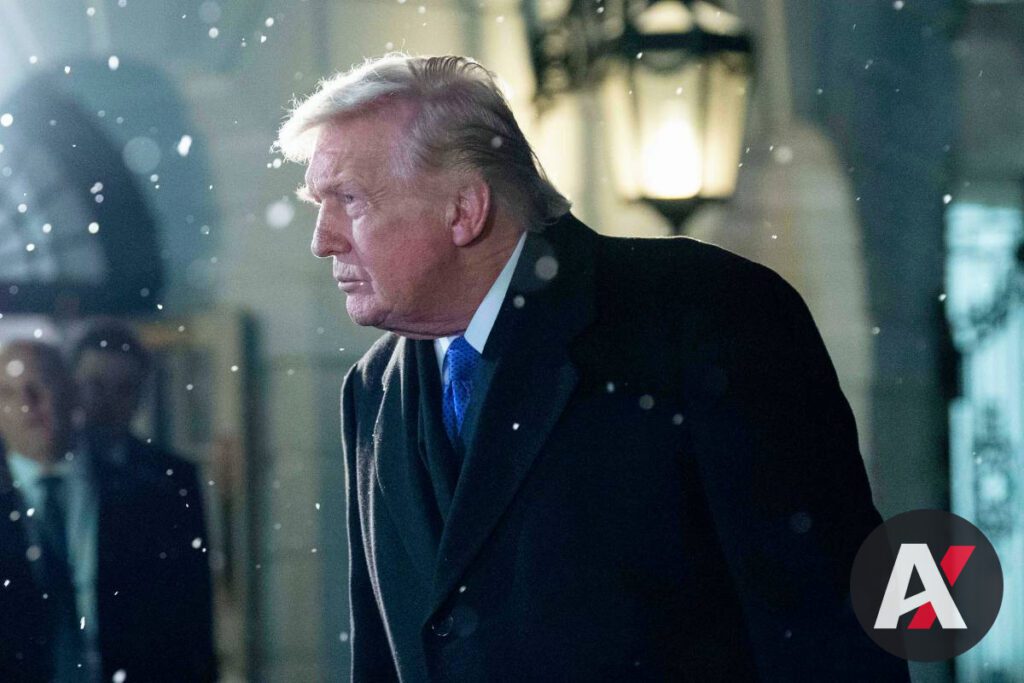 Estados Unidos Impone Aranceles del 25% a Naciones que Comercien con Irán: Presión Económica y Riesgo de Escalamiento Global