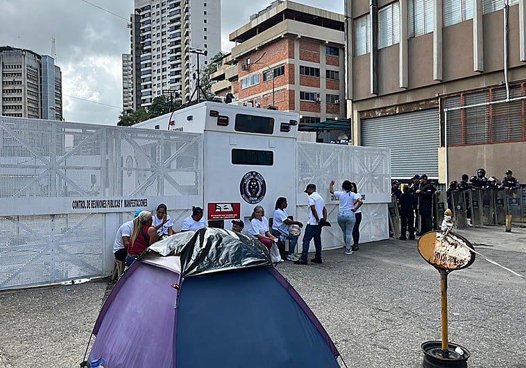 Zona 7: La Prisión de Caracas Donde la Amnistía No Alcanza a los Presos Políticos